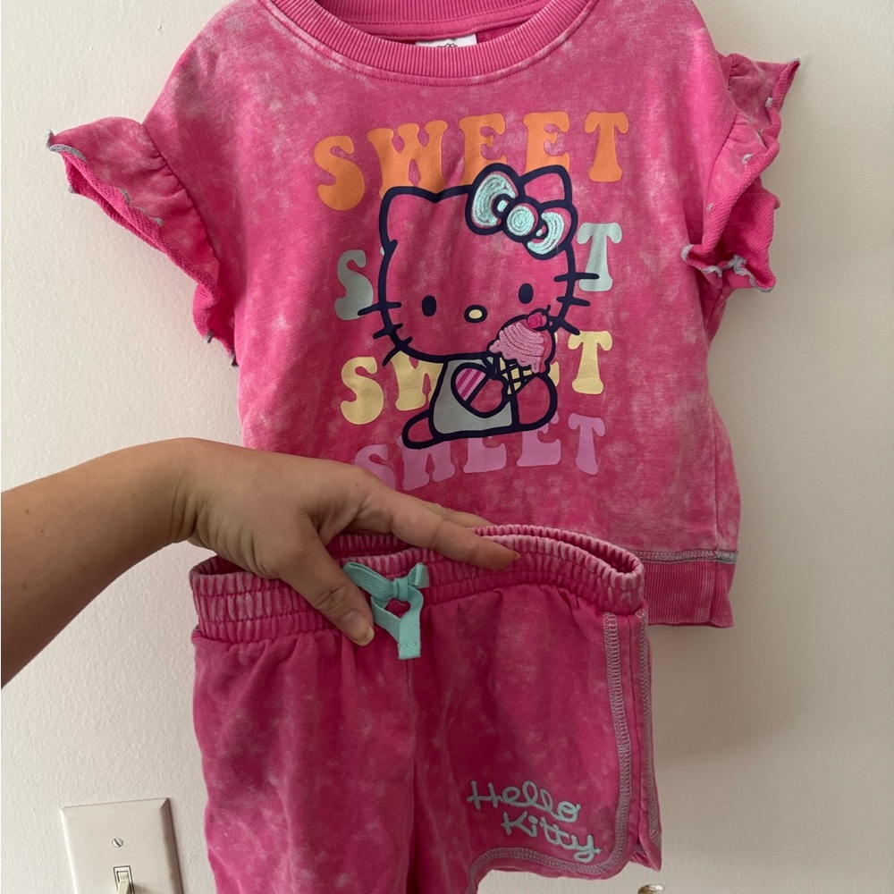 Hello Kitty shorts and tee shirt set